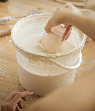 Ceramics glaze image